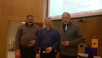 Kiväärin menestyksekkäät joukkueampujat Seppo Ahokas, Markku Haklin ja Veikko Laine (Ilkka Ratamo puuttuu kuvasta)