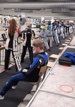 14VT ampujia ja M20 ampujia taustalla