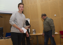 Nuori kivääriampujalupaus Teemu Hartman, M16